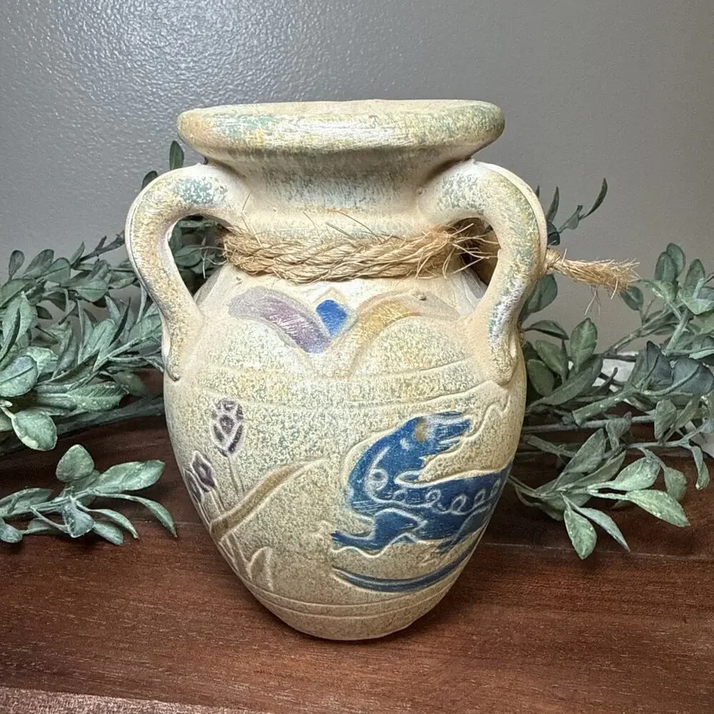 Vintage Art Pottery Gecko Vase Rustic Mediterranean Triple Handle Heavy 5.7”